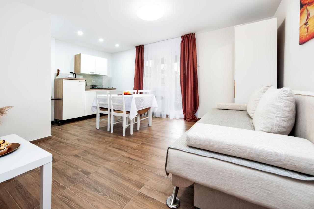 Apartment Sissy Rovinj Exterior foto